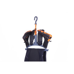 C-Monsta Wetsuit Hanger V2