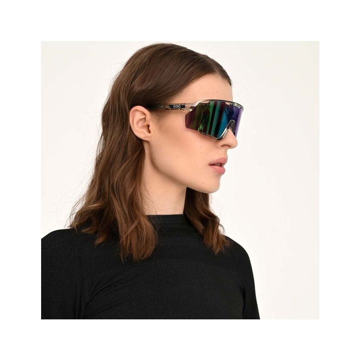 Sunglasses GOG Bike/Run Prometheus green/black - photochromic reflex green