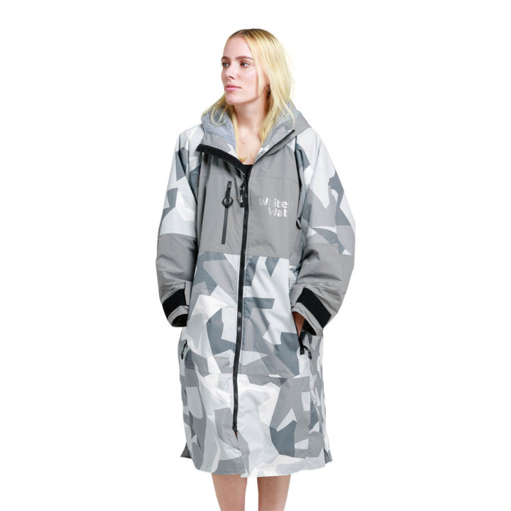 WhiteWater Adults Hard Shell Changing Robe | SurfSplit