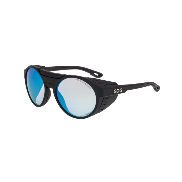 Sunglasses GOG Eyewear Outdoor Manaslu matt black - Photochromic reflex blue lens