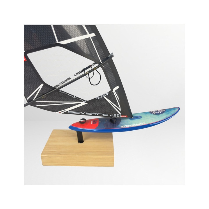 Windsurf model Starboard Ultra Wood Board + Severne Blade Black