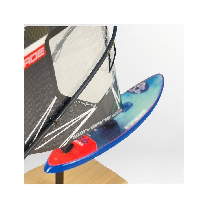 Windsurf model Starboard Ultra Wood Board + Severne Blade Black