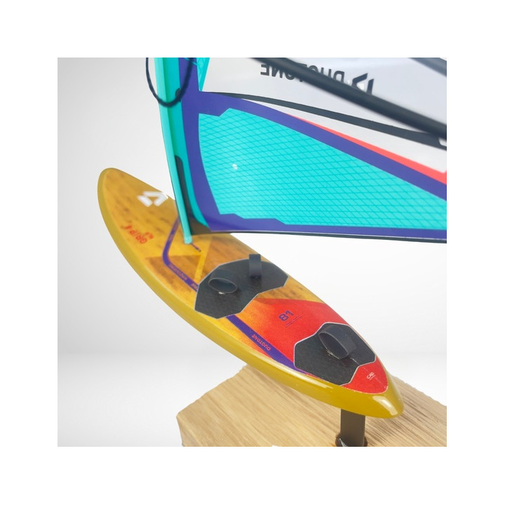 Windsurf model Duotone Grip Mustard Board + Doutone Super Hero Pistacio