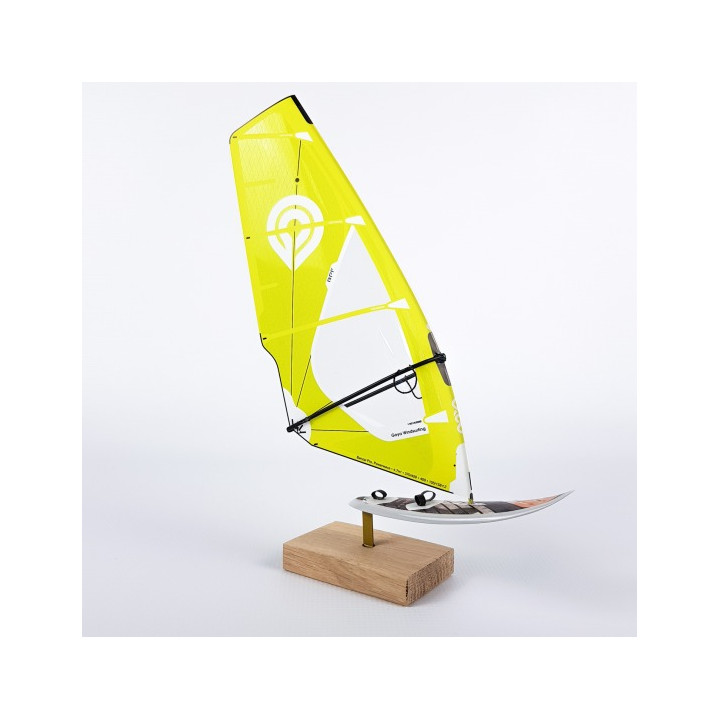 Windsurf model Goya Air + Goya Banzai Pro Yellow