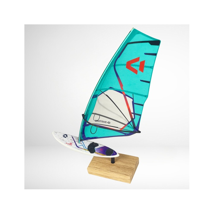 Windsurf model Duotone Grip White Board + Doutone Super Hero Pistacio