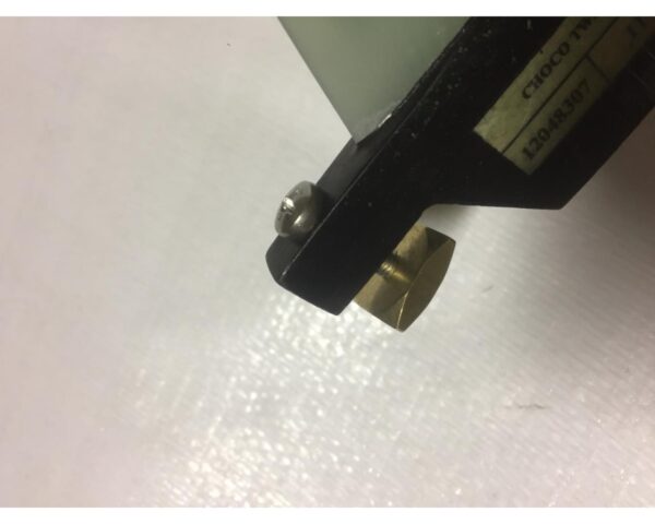 UNIFIBER Vijak UF US box screw M4 x 20 with square nut UF600000310 - Image 2